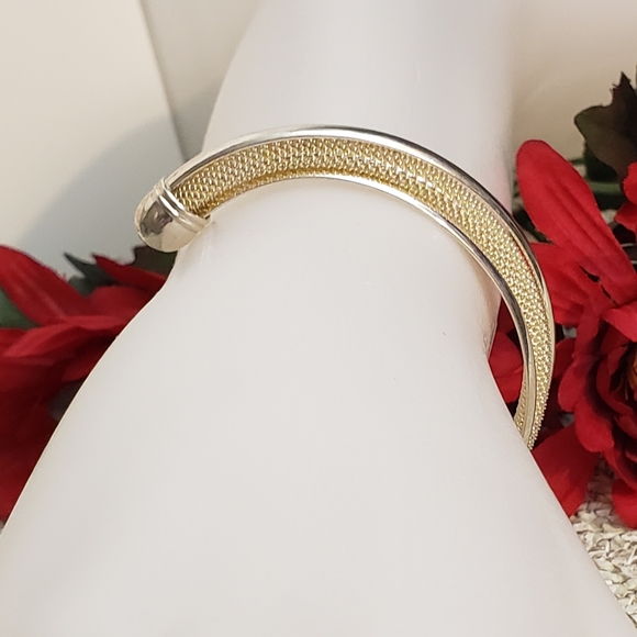 Two Diff Silver Tone Unique Curvy Micro Wire Mesh Cuff Bracelet - Picture 7 of 12